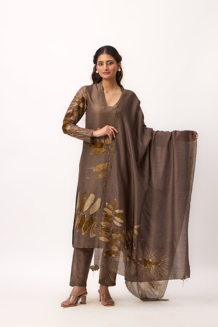 Watercolour Shami Print Kurta Set With Dupatta Wood Brown