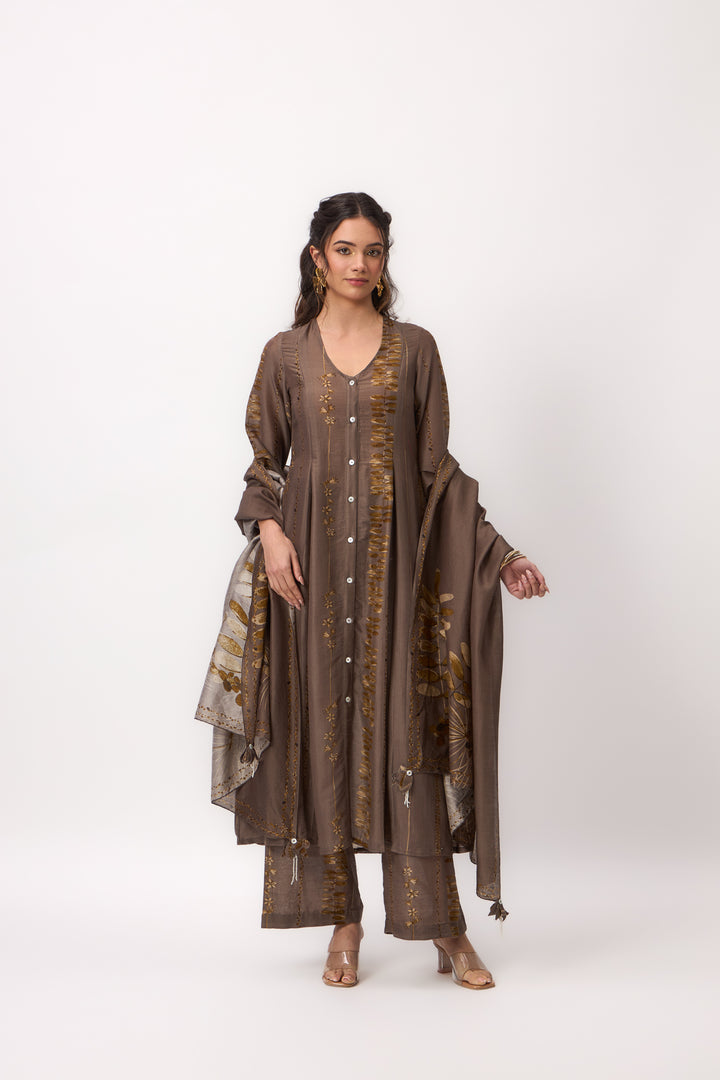 Watercolour Shami Stripe Print Panelled Kurta Set With Dupatta Wood Brown