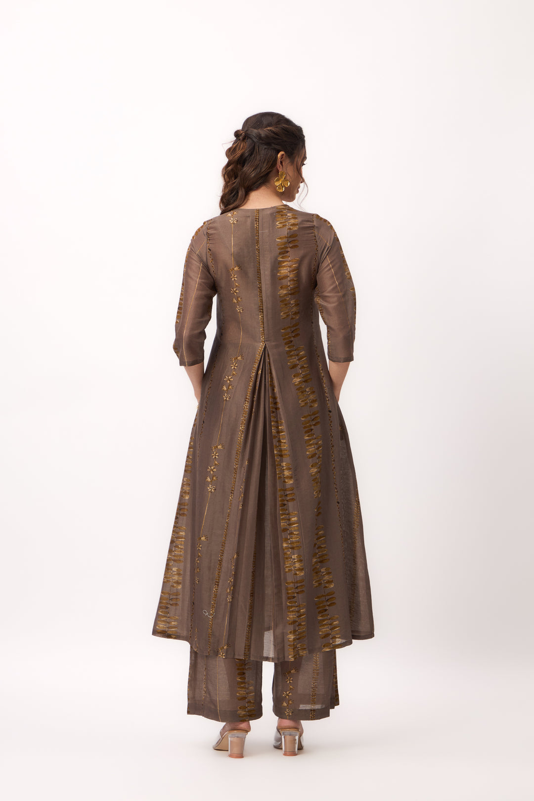 Watercolour Shami Stripe Print Panelled Kurta Set With Dupatta Wood Brown