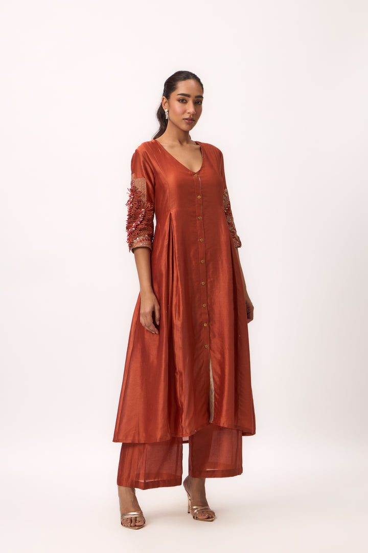 Shami Wispher Panelled Kurta Set With Dupatta Burnt Orange