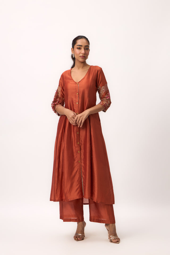 Shami Wispher Panelled Kurta Set With Dupatta Burnt Orange