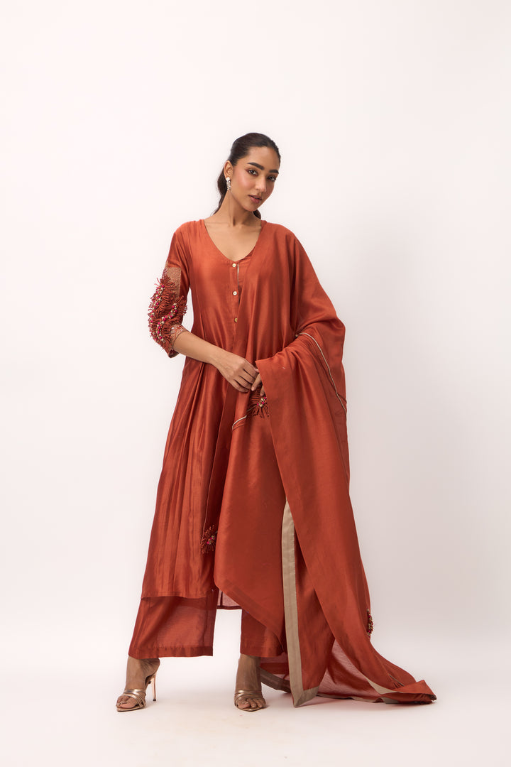 Shami Wispher Panelled Kurta Set With Dupatta Burnt Orange