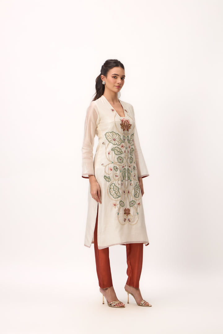 Lotus Bloom Jaal Kurta Set With Dupatta Off White