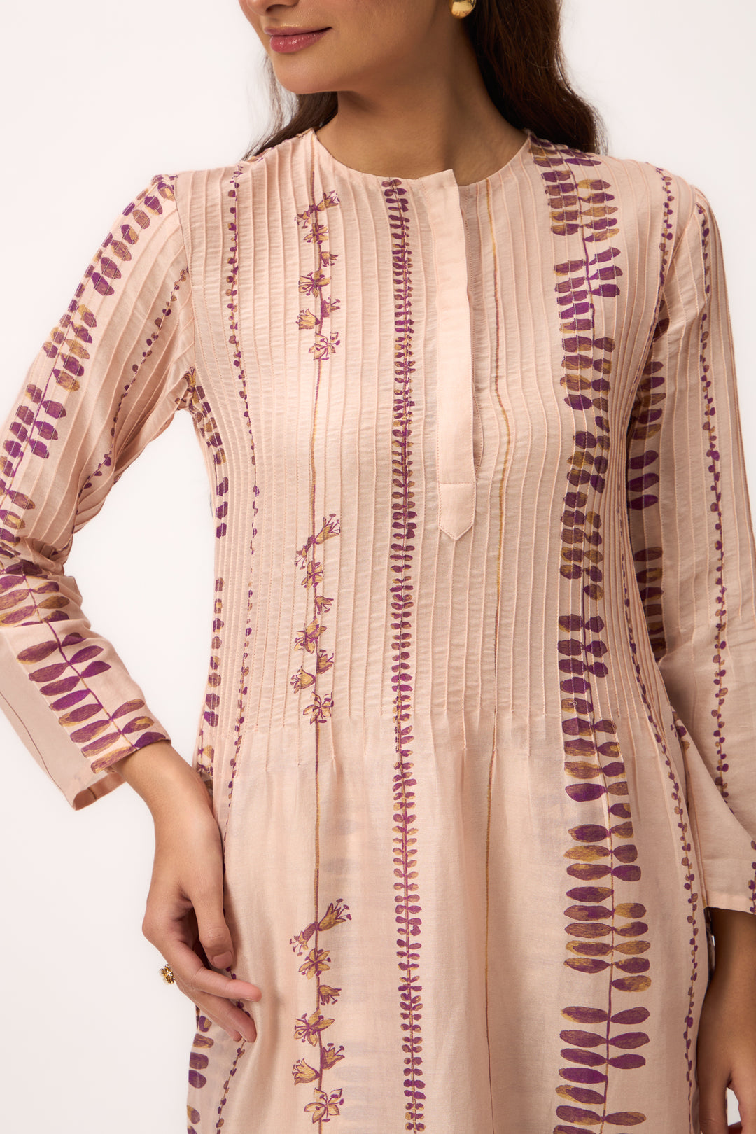 Watercolour Shami Stripe Print Kurta Set With Dupatta Baby Pink
