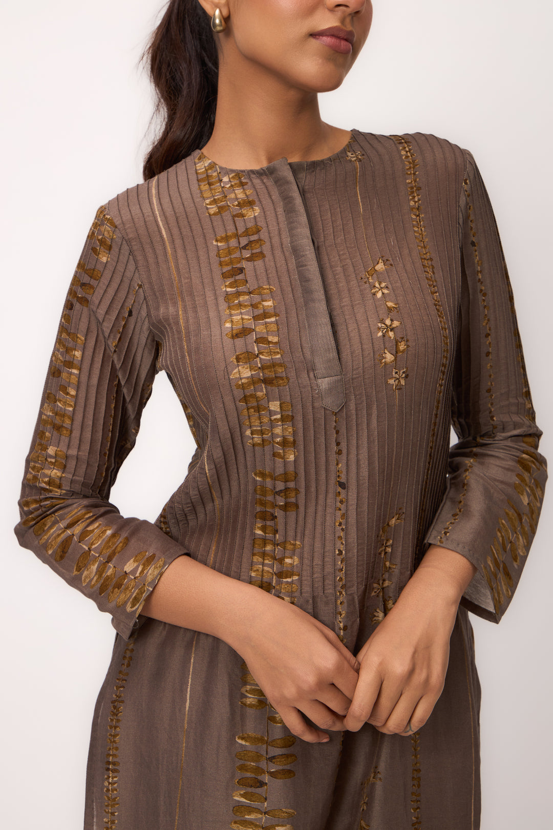 Watercolour Shami Stripe Print Kurta Set With Dupatta Wood Brown