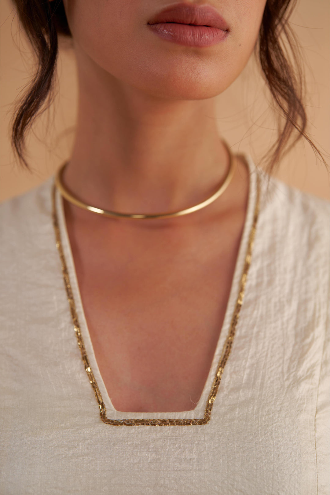 Vintage Ivory Tussar Saree with Gold Zardozi Embroidery and Paper Tussar blouse with Zari Embroidery