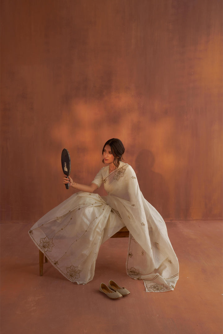 Vintage Ivory Tussar Saree with Gold Zardozi Embroidery and Paper Tussar blouse with Zari Embroidery