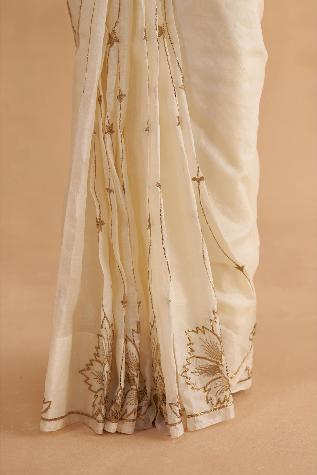 Vintage Ivory Tussar Saree with Gold Zardozi Embroidery and Paper Tussar blouse with Zari Embroidery