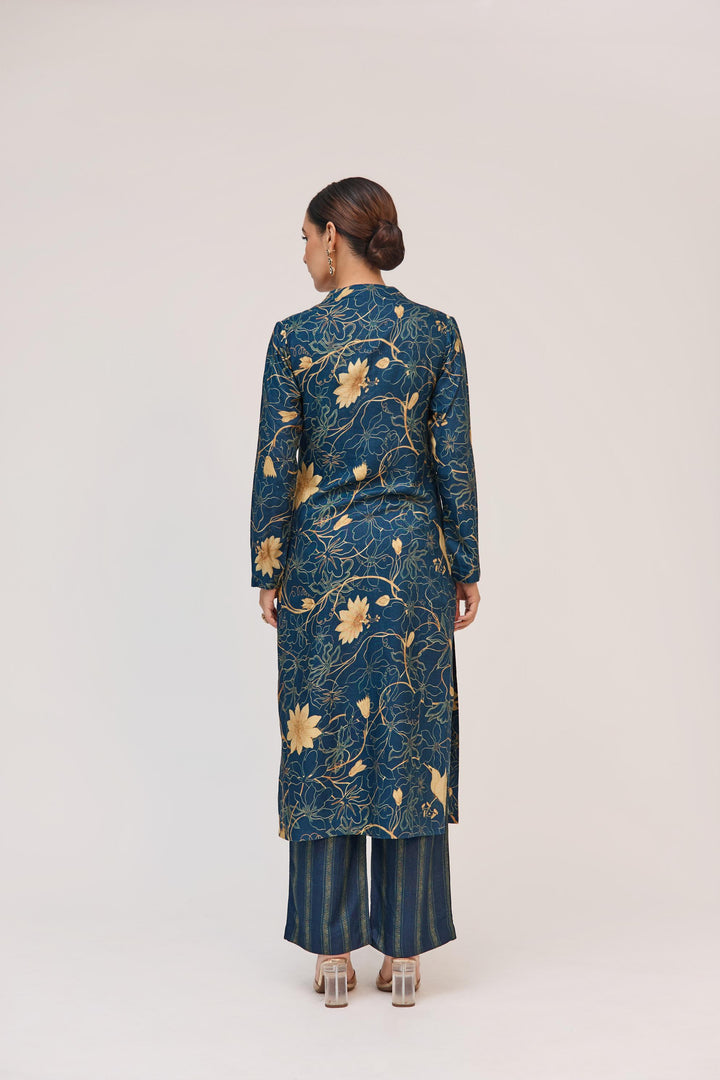Krishna Kamal Kurta Set With Dupatta Royal Blue