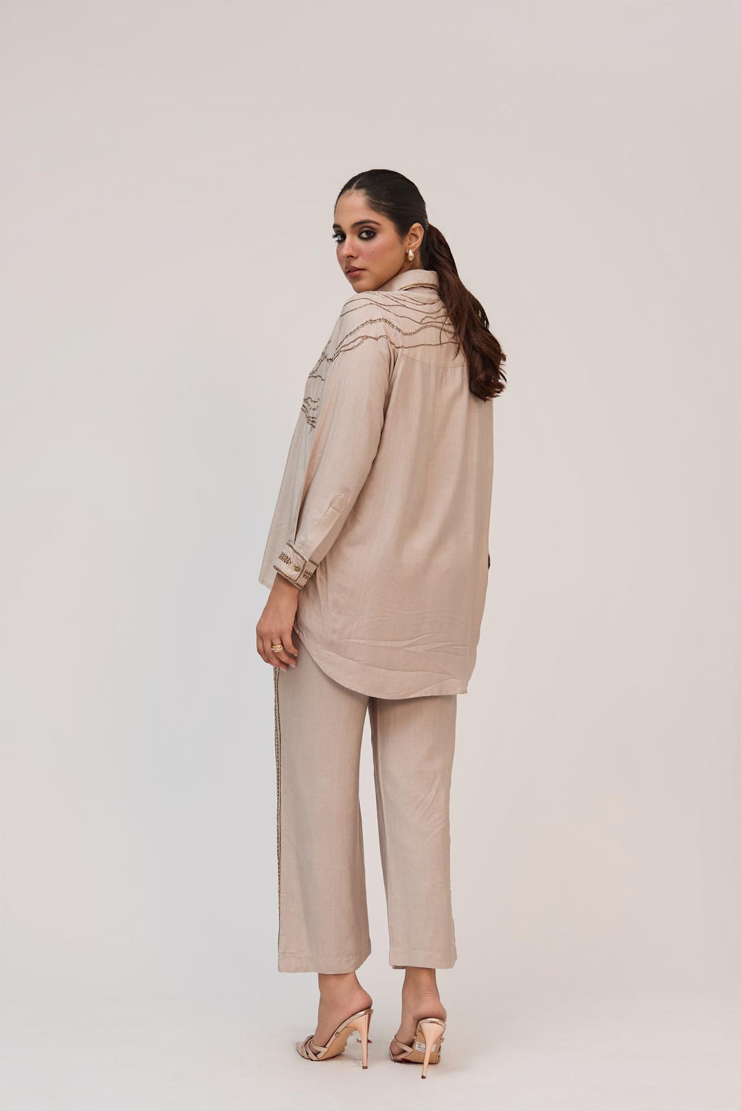 Tree Trunk Co-Ord Set In Warm grey